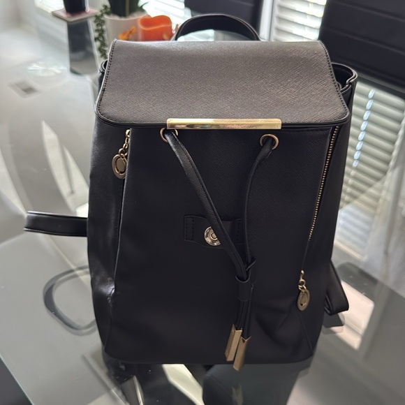 Faux leather backpack - Picture 6 of 10